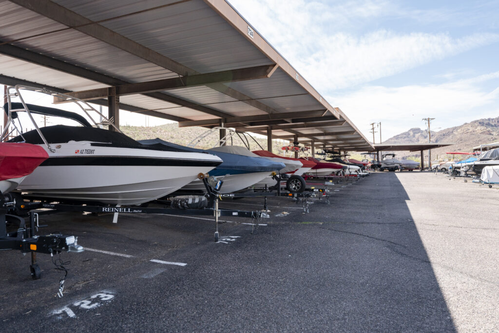 Canyon Amenities Slider-8