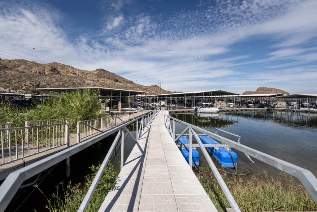 Canyon Amenities Slider-9